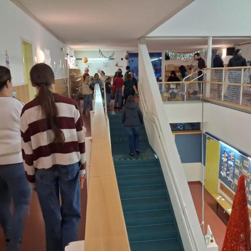 Besucher im 1. Stock