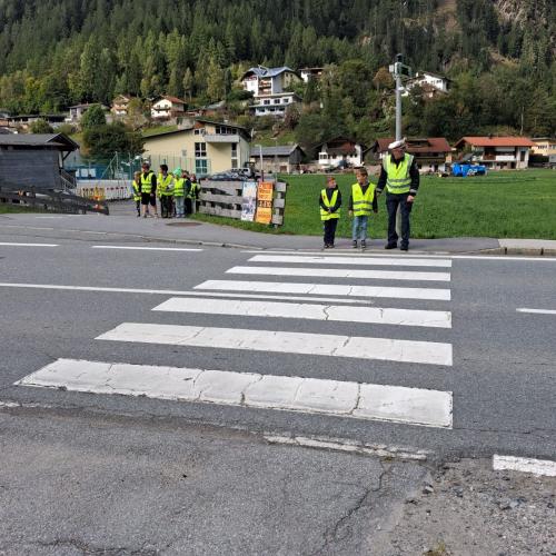 Überqueren der Straße