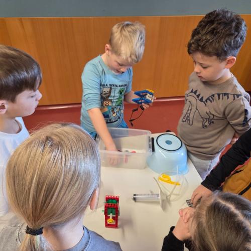 Kraftwerksbau im Team